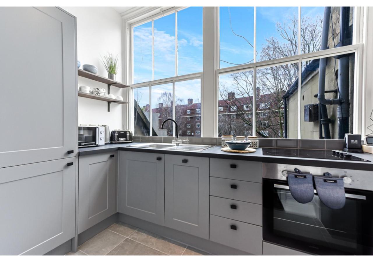 Apartamento Upscale Urban Haven: Luxury Flat Londres Exterior foto