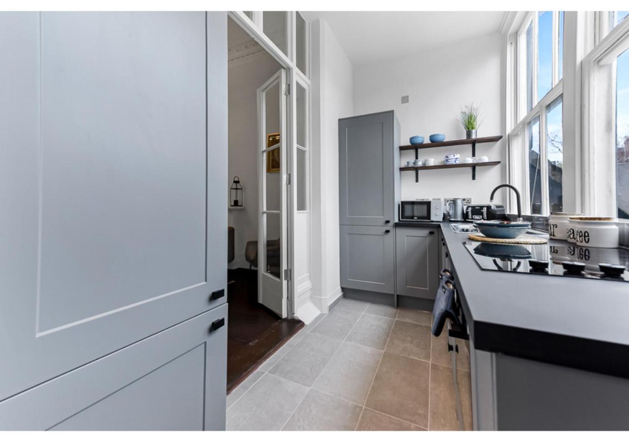 Apartamento Upscale Urban Haven: Luxury Flat Londres Exterior foto