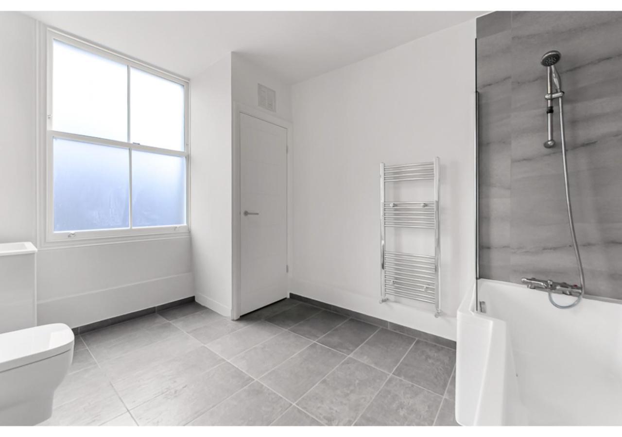 Apartamento Upscale Urban Haven: Luxury Flat Londres Exterior foto